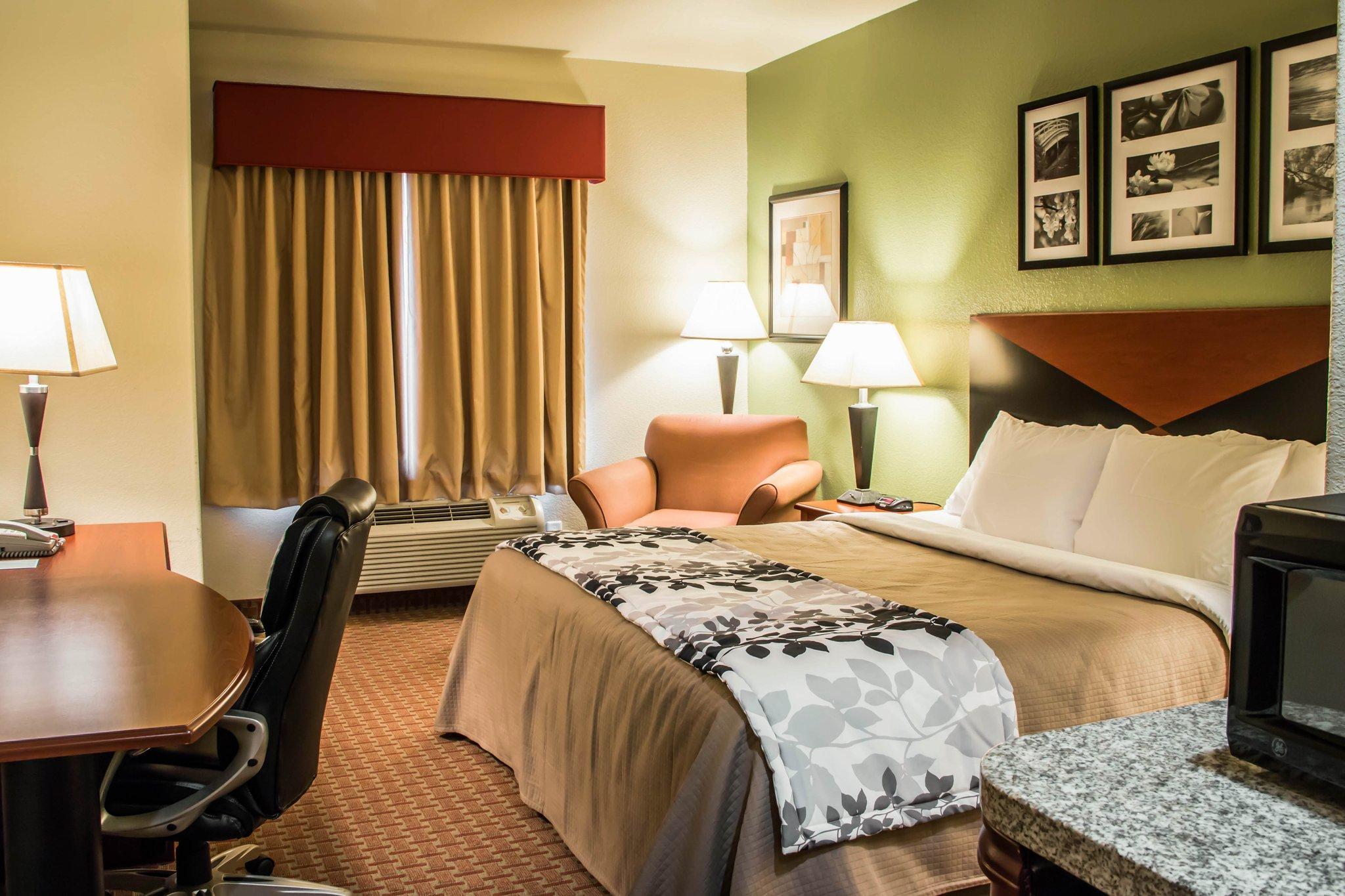 Sleep Inn & Suites At Six Flags San Antonio Exterior photo